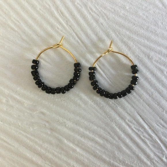 Black & Gold Beaded Hoops - Picture 3 of 3